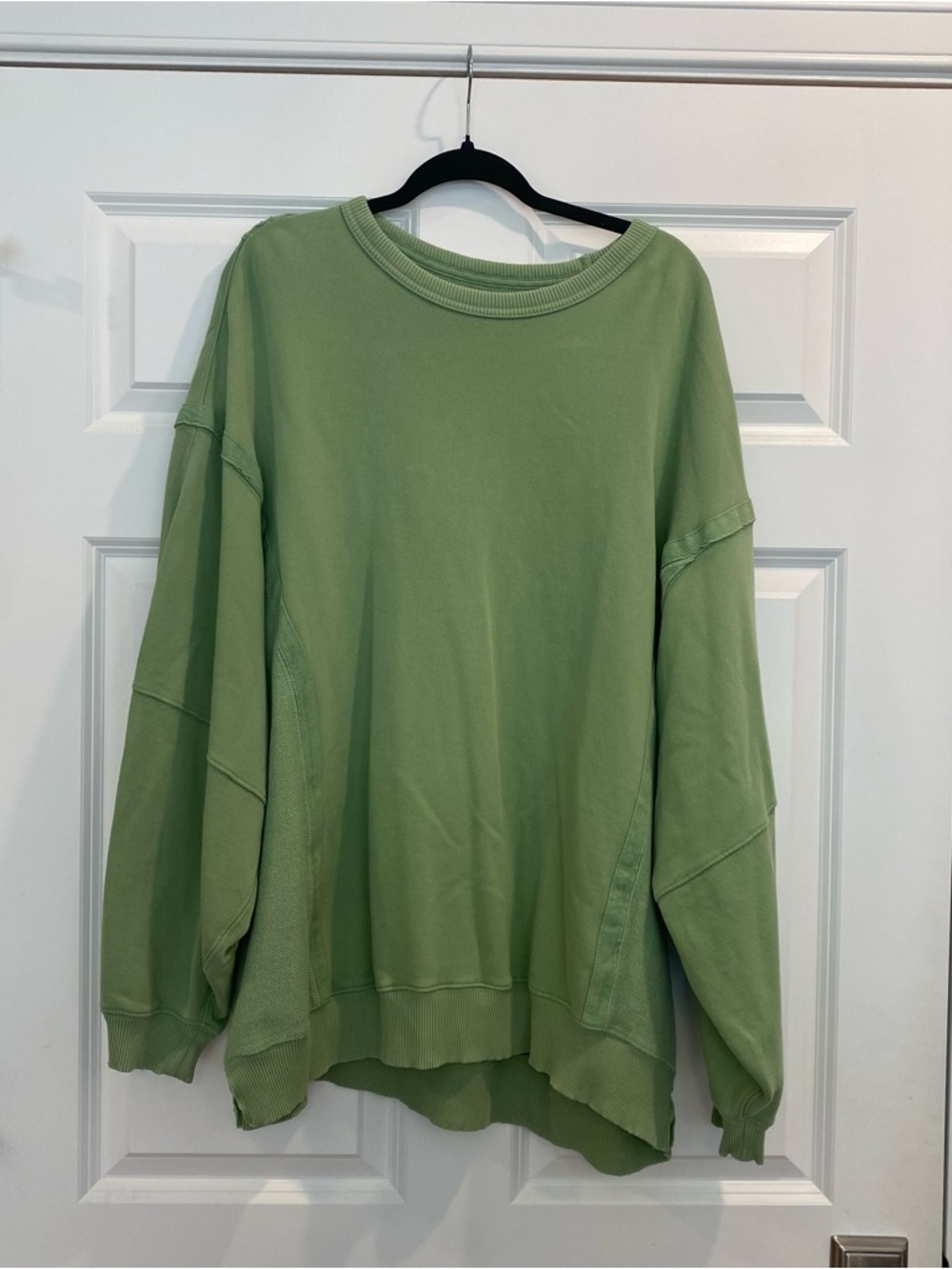 Aerie Green Crewneck Sweater